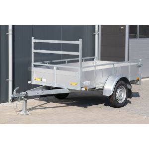 Twins Trailers aanhangwagen 225x132 (lxb bak), 750kg bruto (580 netto), laadvloerhoogte 54cm, aluminium borden met railing, banden 13", ongeremde enkelasser