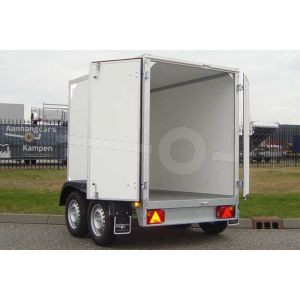 Gesloten aanhangwagen, tandemas, merk Twins Trailers, afmeting 257x132x150 cm, met twee achterdeuren, bruto laadvermogen 1500kg.