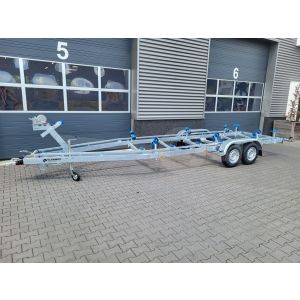 Vlemmix boottrailer I, 780x220cm (lxb), bruto 2700kg (netto 2140kg), tandemas geremd.