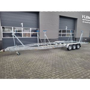 Zeilboottrailer Vlemmix, 1000x255cm (lxb), bruto 3500kg (netto 2800kg), tandemas geremd.